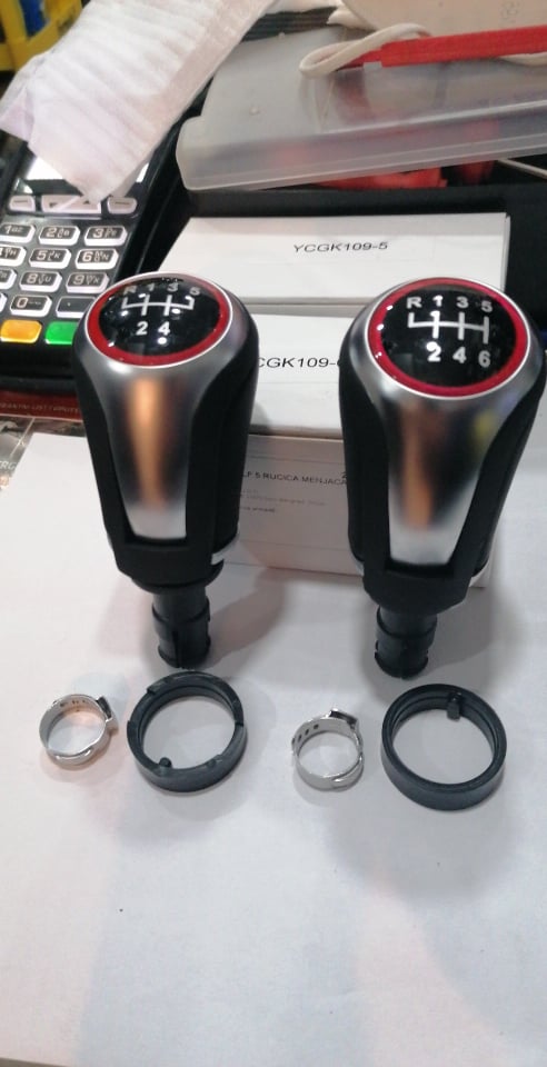 VW Golf 5,6 red line/gti rucica menjaca/kozna.