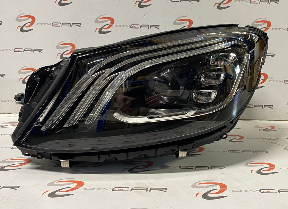 Mercedes Benz W222 /Farovi full LED  Od 2014 do 2020