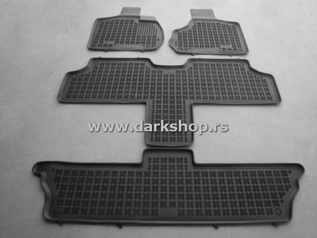 Chrysler VOYAGER IV 2001-2006; 7 sedišta