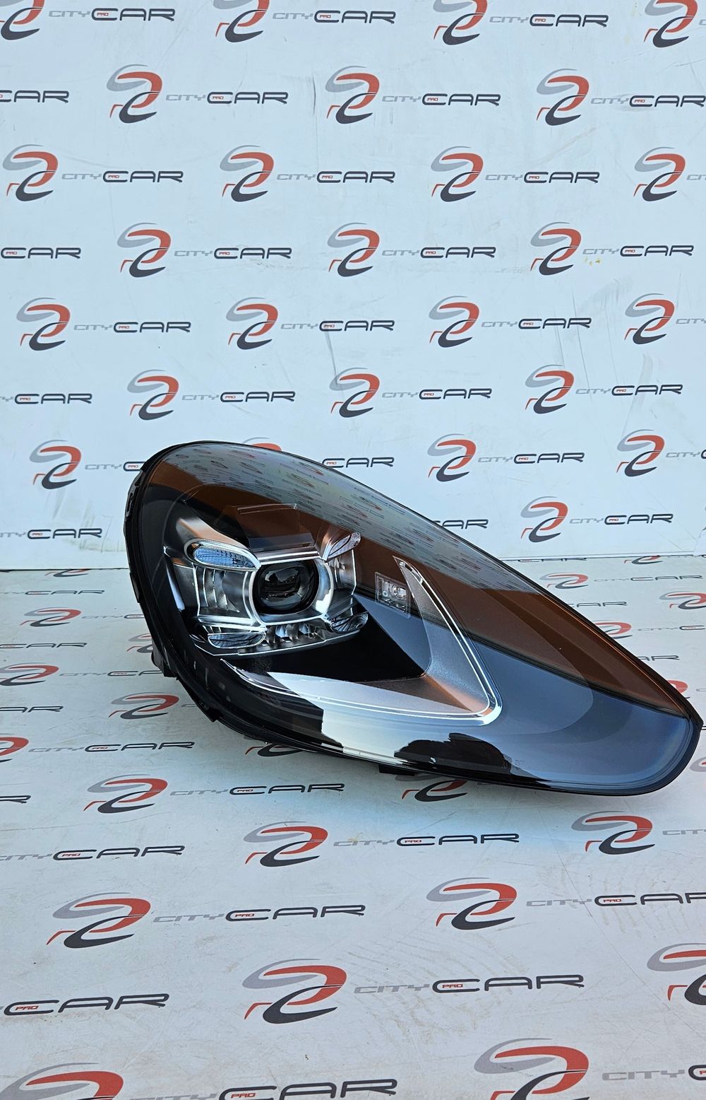 Porsche Cayen Farovi Full LED sa AFS-om 15-18