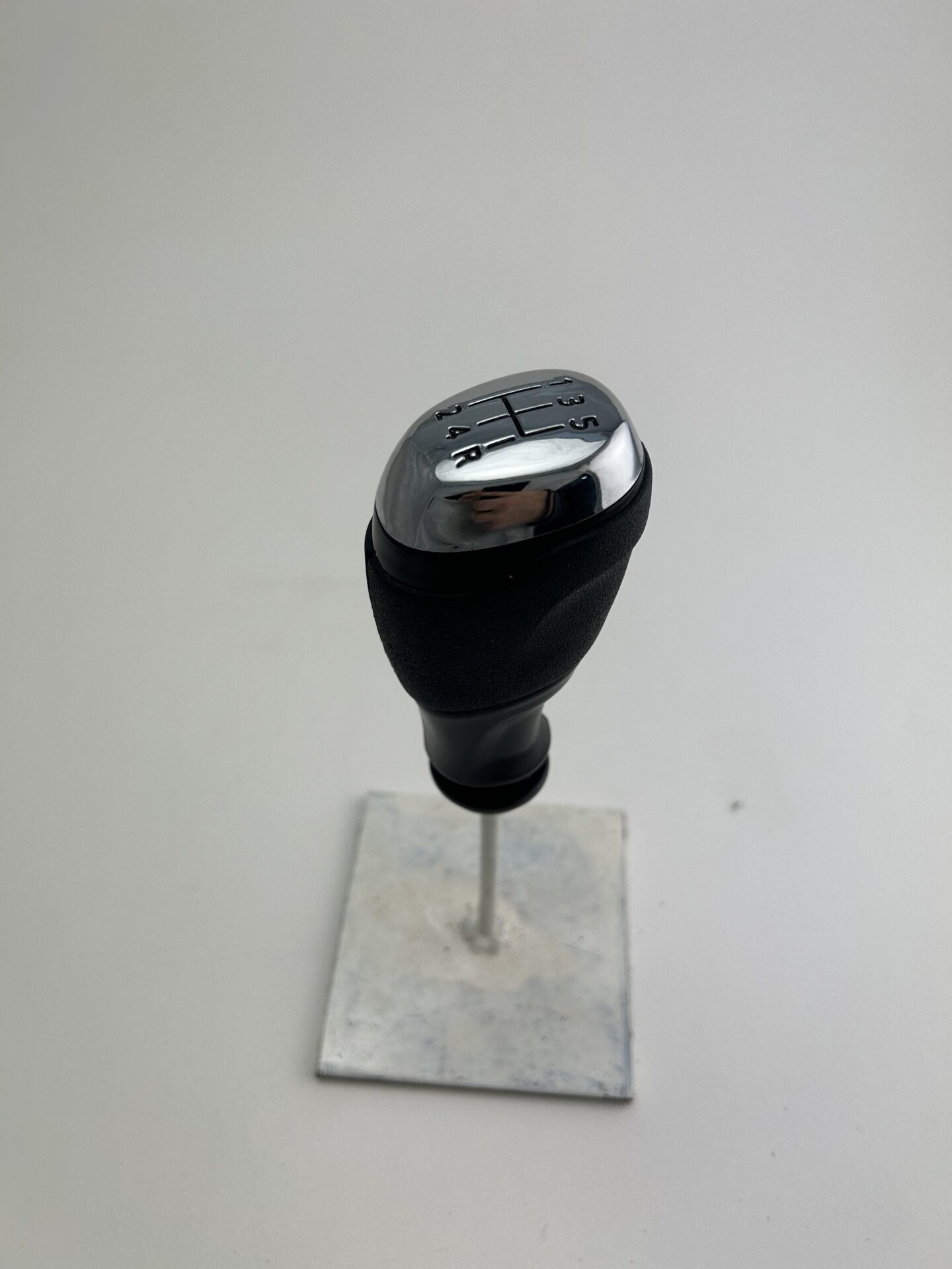 Renault Clio 4(12-20)5 brzina. Tipska rucica menjaca.