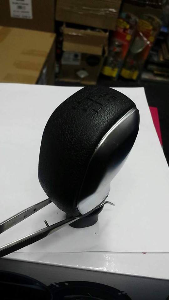 RUCICA MENJACA  PEZO 308 SA 5 BRZINA