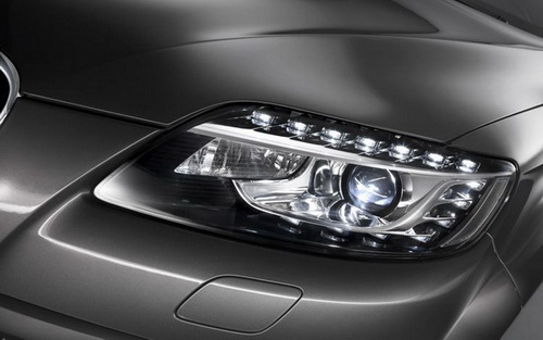 AUDI Q7 FAR TRIXENON SA LED DAYLIGHTOM