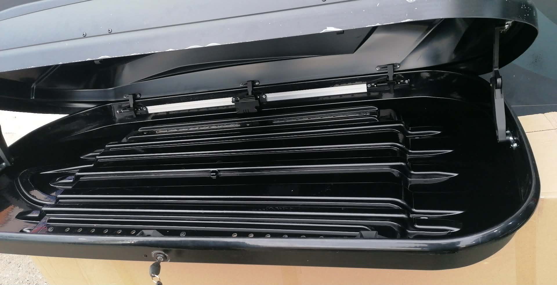 Knapp Trivor 440 lit crni metalic/2 strano otvaranje
